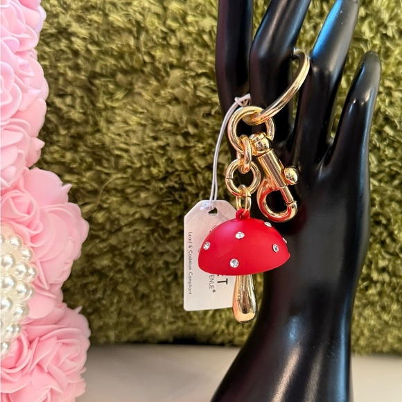 NWT- Lux Mystic Mushroom Bag Charm (1 item) - Picture 6 of 8